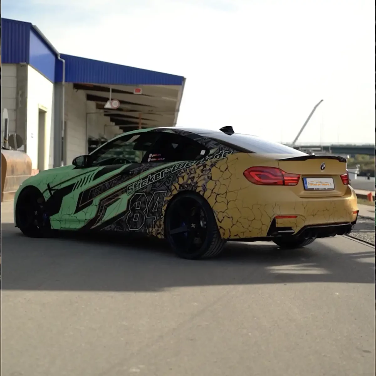 BMW M4 Folierung Heckansicht - by Sticker-Werk