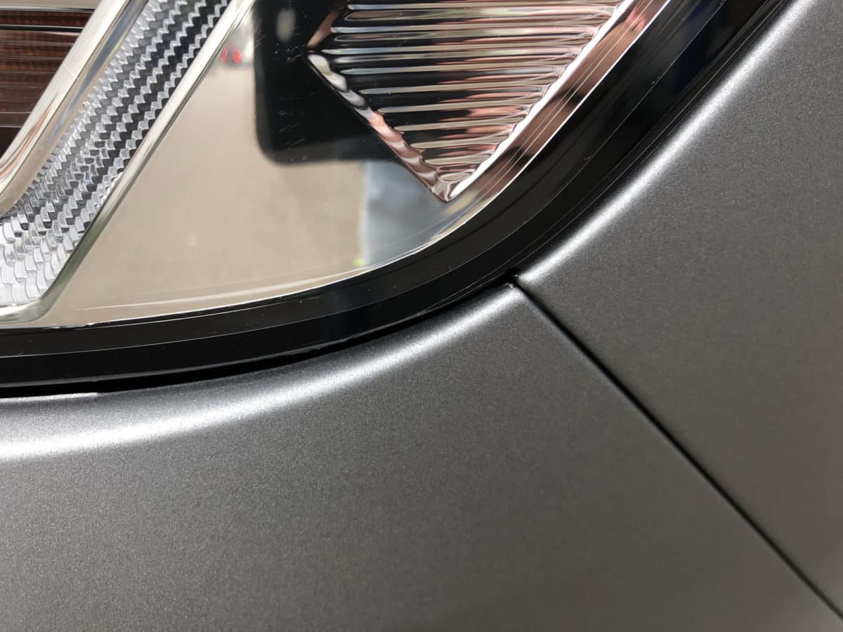 VW T6 Folierung Detailansicht am Scheinwerfer - Sticker-Werk